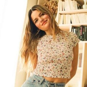 NWT Sezane Camil  Melia Floral Crop Top
